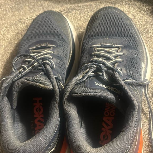 Hoka Bondi 7 size 6 - Picture 1 of 6